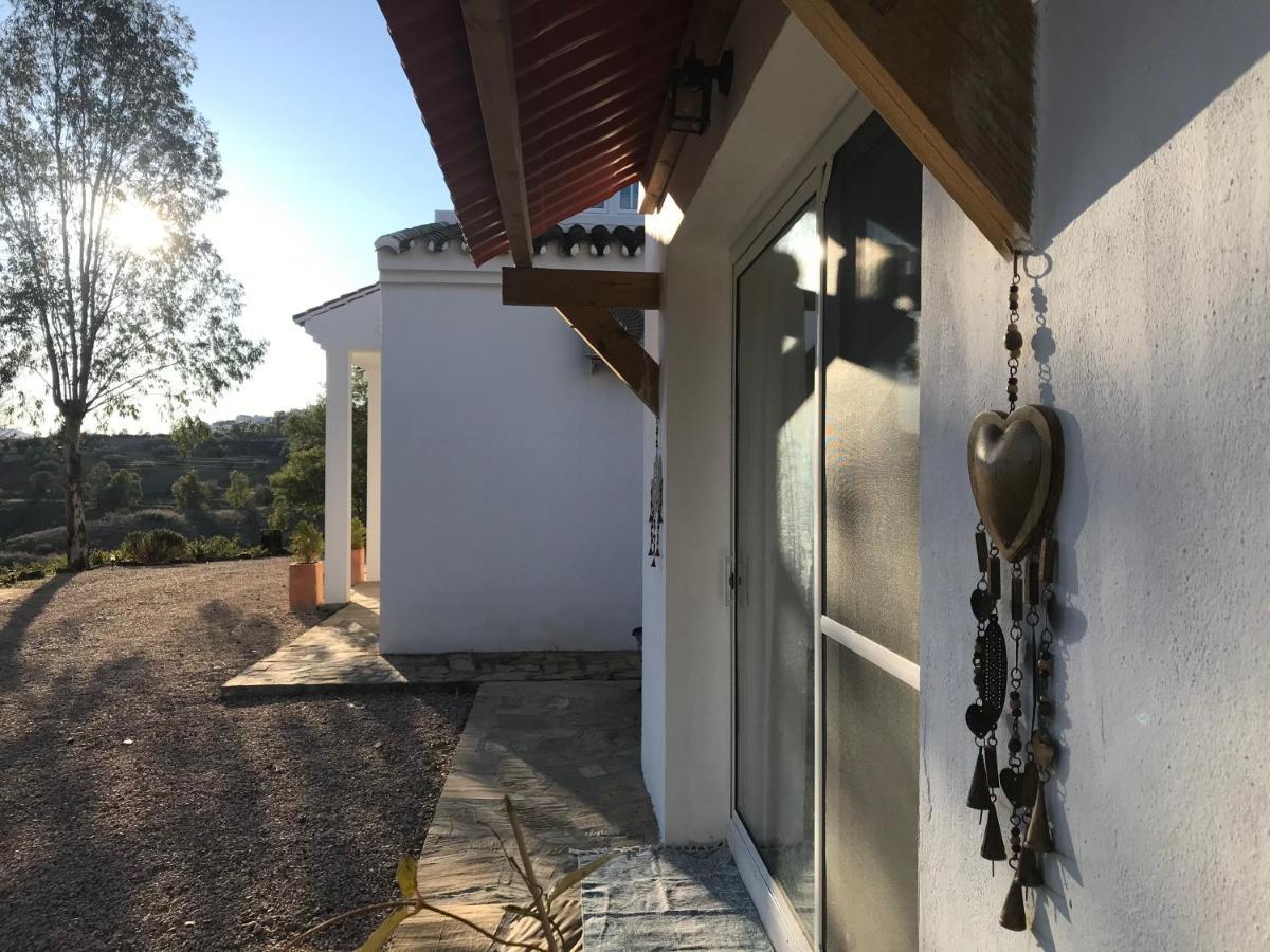 Вилла La Rustica En Vinuela, Piscina Privada Экстерьер фото
