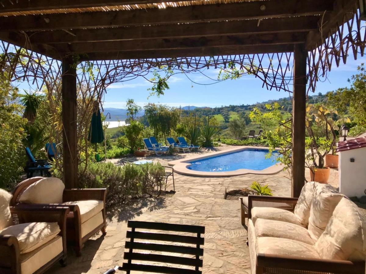 Вилла La Rustica En Vinuela, Piscina Privada Экстерьер фото